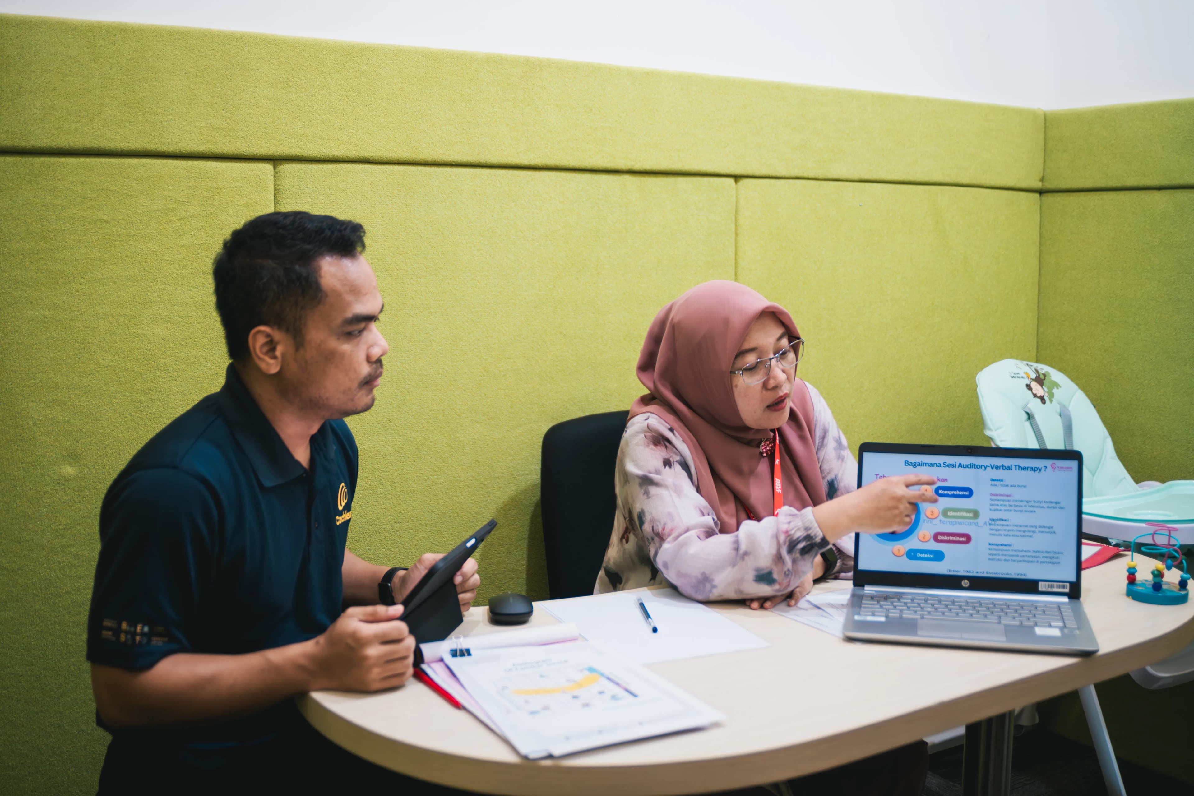 Auditory-Verbal Therapy & Auditory Training 3