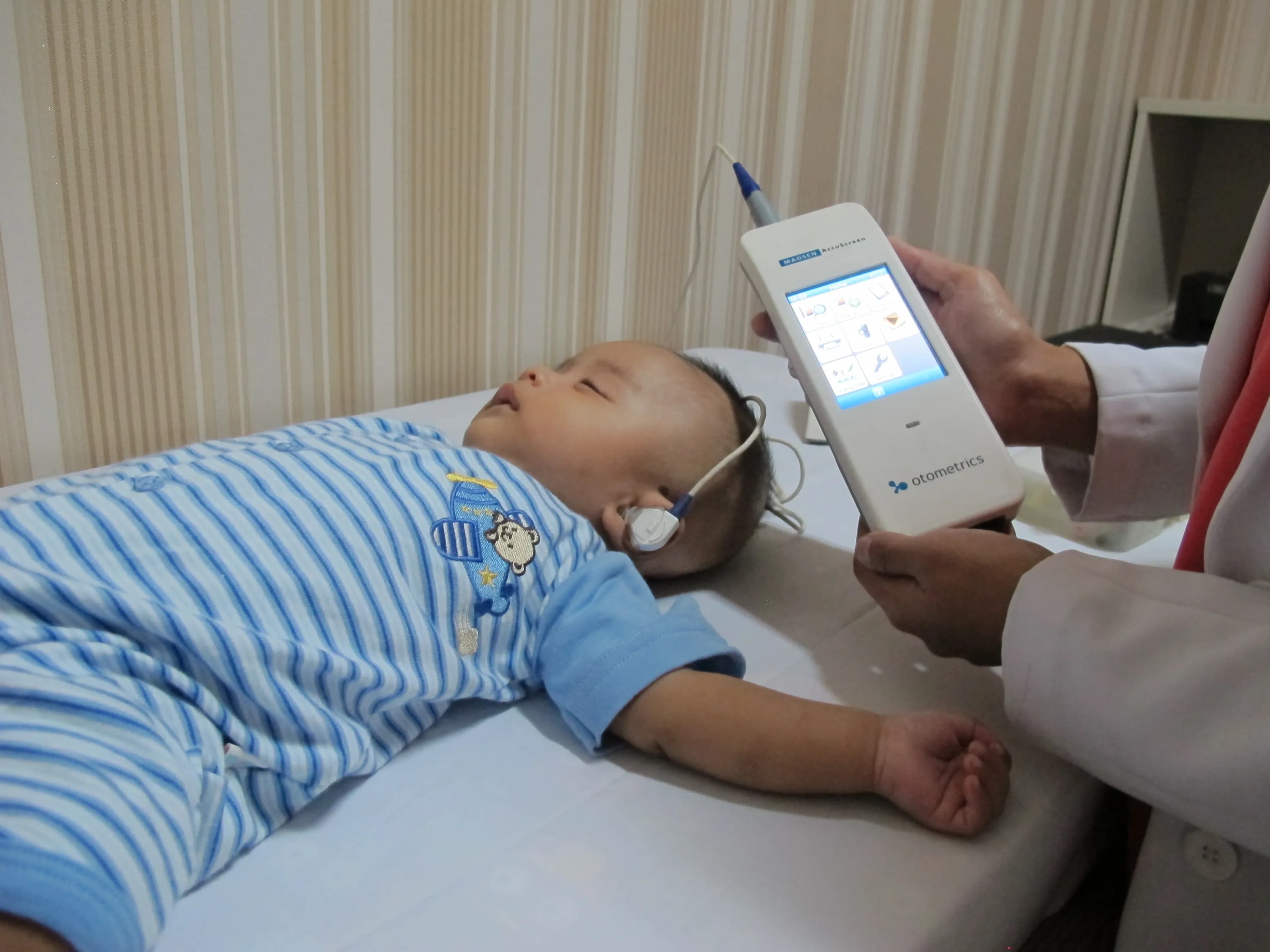 Pemeriksaan Anak - Otoacoustic Emission (OAE)